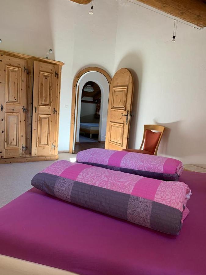 Ferienwohnung Jalet Tschierv Екстер'єр фото